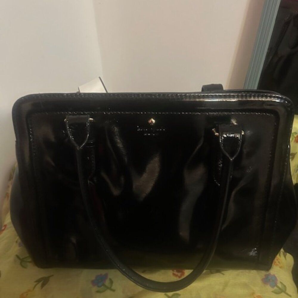 Kate Spade Carlise Miles Patent Leather shoulder bag